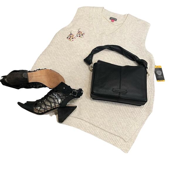 Vince Camuto Beige Women's V-Neck Knit Sweater Vest NWT Size M - Picture 6 of 10
